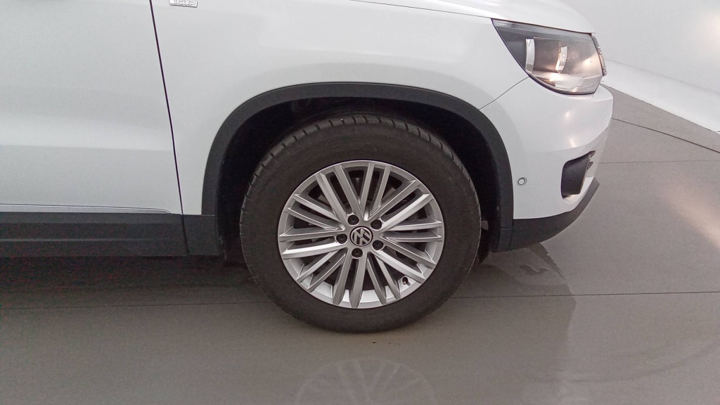 VOLKSWAGEN Tiguan Cup 2.0 TDI 110 FAP BLUEMOTION TECHNOLOGY CUP - ref: 5-1315803 - Photo 11