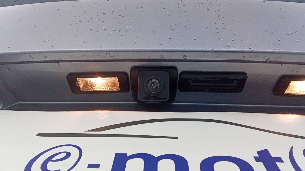 PEUGEOT 5008 Allure PURETECH 130CH S&S EAT8 - ALLURE - ref: 5-1316287 - Photo 12