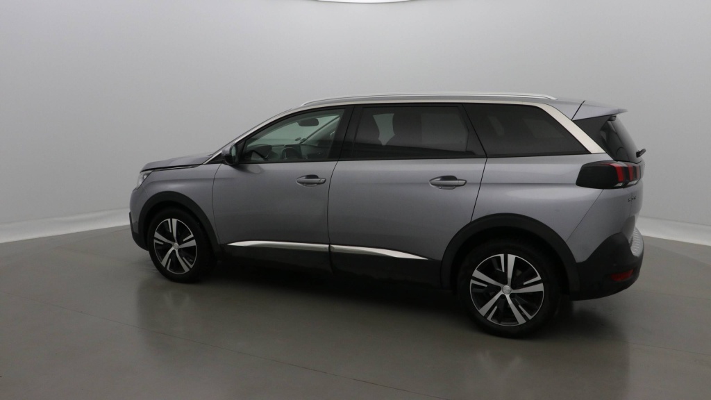 PEUGEOT 5008 Allure PURETECH 130CH S&S EAT8 - ALLURE - ref: 5-1316287 - Photo 4