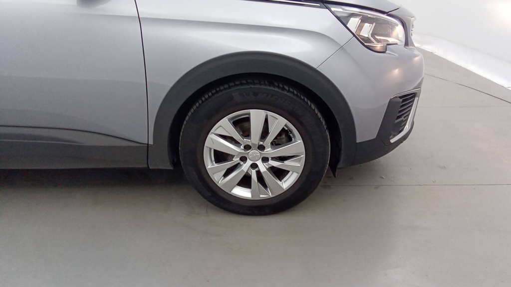 PEUGEOT 5008 Active PURETECH 130 ACTIVE +PDC AR/AV - ref: 5-1316895 - Photo 11