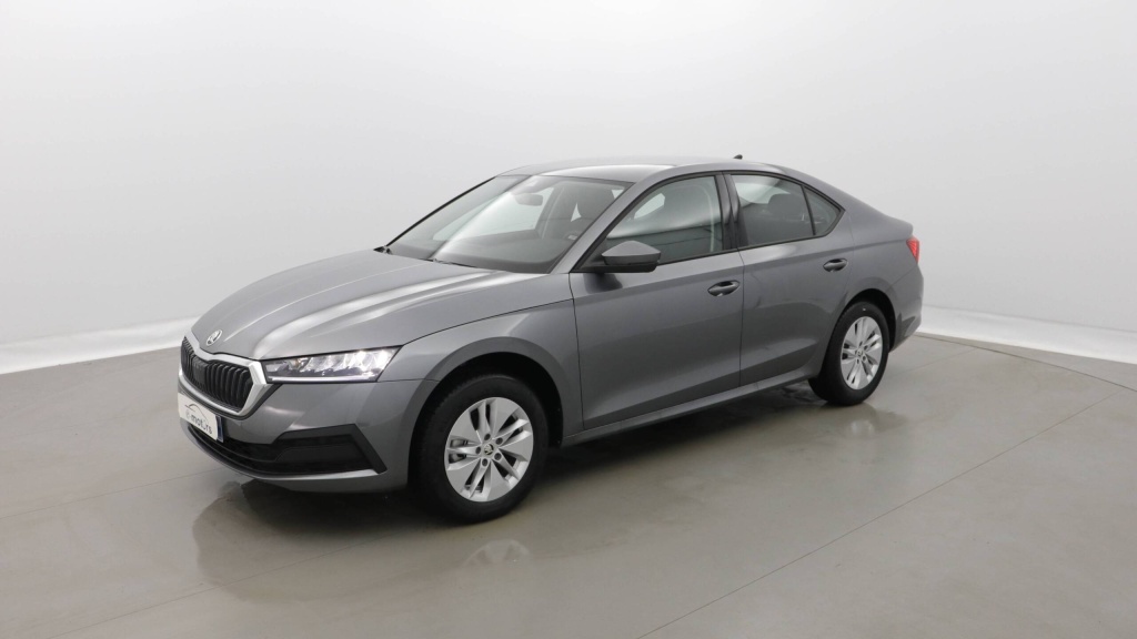 SKODA Octavia Ambition 1.0 TSI MHEV E-TEC 110 DSG7 AMBITION +GPS +CAMERA - ref: 5-1319478 - Photo 17