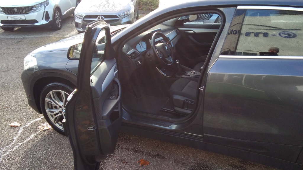 BMW X2 Business Design X2 XDRIVE 25E 220 BVA6 DESIGN +GPS - ref: 5-1332477 - Photo 19