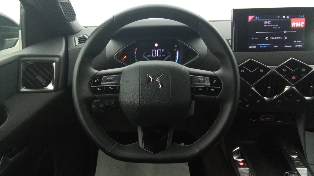 DS DS3 Crossback Montmartre DS3 CROSSBACK E-TENSE MONTMARTRE - ref: 5-1335479 - Photo 13