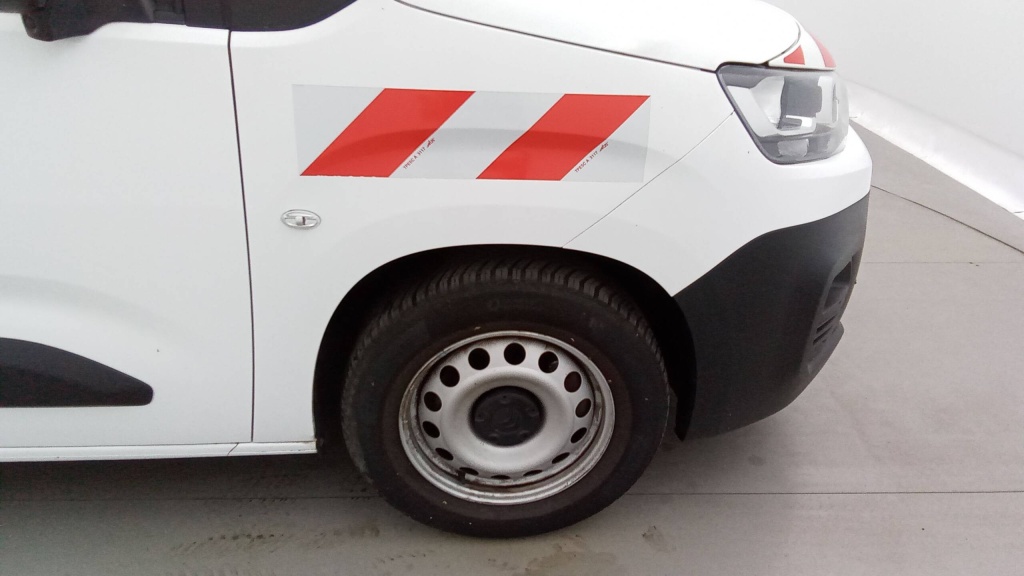 CITROEN Berlingo Van WORKER M 1000 PURETECH 130 EAT8 WORKER 3PL +GPS +PDC AR/AV - ref: 5-1338625 - Photo 11