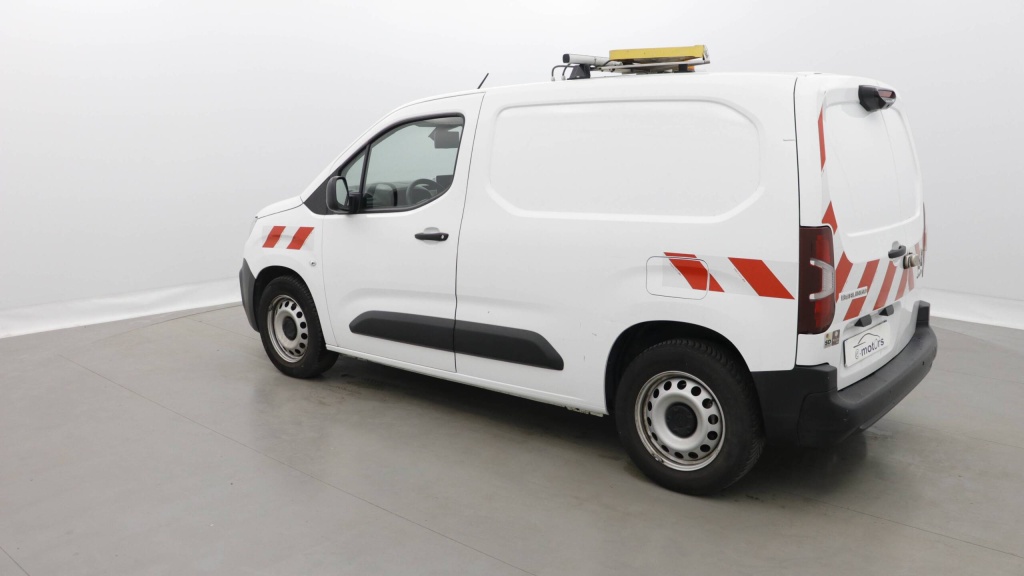 CITROEN Berlingo Van WORKER M 1000 PURETECH 130 EAT8 WORKER 3PL +GPS +PDC AR/AV - ref: 5-1338625 - Photo 4