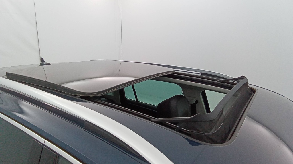 VOLKSWAGEN Tiguan Elegance Exclusive 1.4 EHYBRID 245 DSG6 ELEGANCE EXCLUSIVE +CUIR +TOIT - ref: 5-1339094 - Photo 13