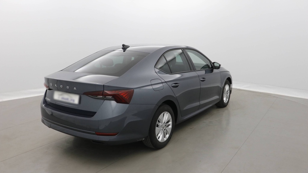 SKODA Octavia Ambition 2.0 TDI 150 DSG7 AMBITION +CAMERA +PDC AR/AV - ref: 5-1341161 - Photo 6