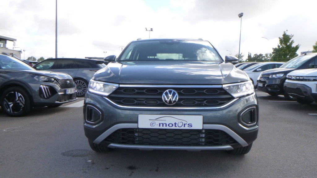 VOLKSWAGEN T-Roc VW Edition TDI 150 DSG7 VW EDITION +SIEGES AV CHAUFFANTS +ALARME - ref: 5-1359694 - Photo 2