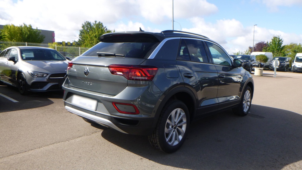 VOLKSWAGEN T-Roc VW Edition TDI 150 DSG7 VW EDITION +SIEGES AV CHAUFFANTS +ALARME - ref: 5-1359694 - Photo 5