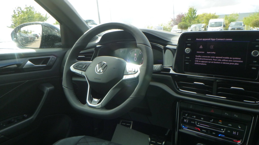 VOLKSWAGEN T-Roc R-Line Edition TDI 150 DSG7 R-LINE EDITION +JANTES 19