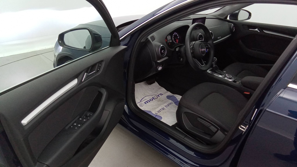 AUDI A3 Sportback Design 35 TDI 150 S TRONIC 7 DESIGN +GPS +CAMERA - ref: 5-1360865 - Photo 13