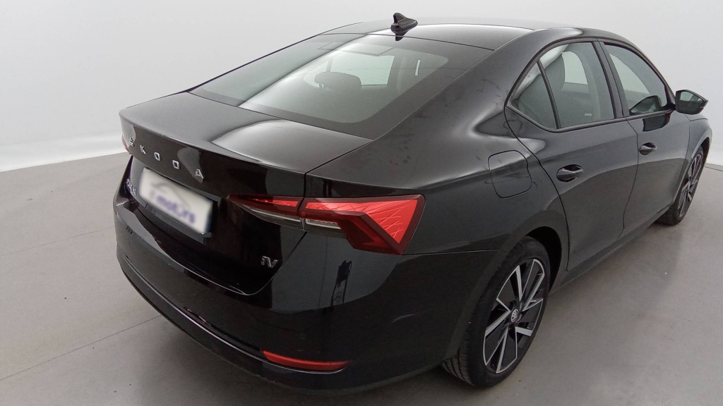 SKODA Octavia Ambition 1.4 TSI PHEV 204 DSG6E AMBITION +ACC +PDC AV - ref: 5-1360924 - Photo 14