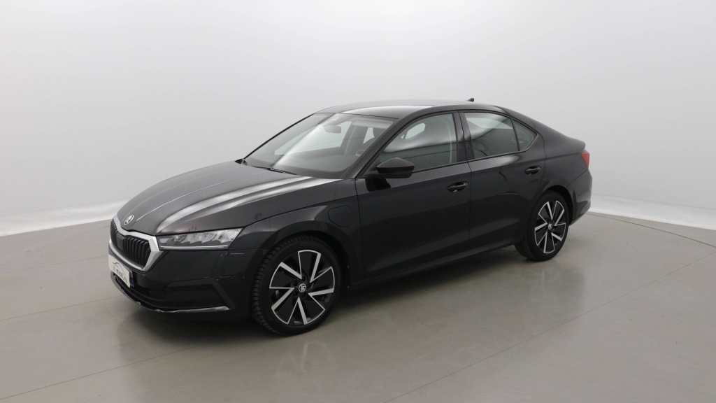 SKODA Octavia Ambition 1.4 TSI PHEV 204 DSG6E AMBITION +ACC +PDC AV - ref: 5-1360924 - Photo 19