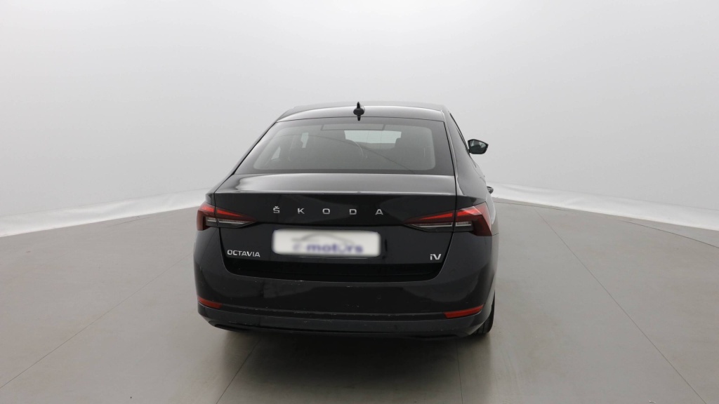 SKODA Octavia Ambition 1.4 TSI PHEV 204 DSG6E AMBITION +ACC +PDC AV - ref: 5-1360924 - Photo 5