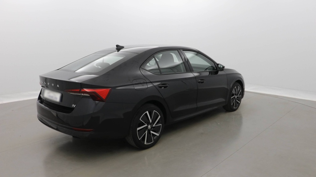 SKODA Octavia Ambition 1.4 TSI PHEV 204 DSG6E AMBITION +ACC +PDC AV - ref: 5-1360924 - Photo 6