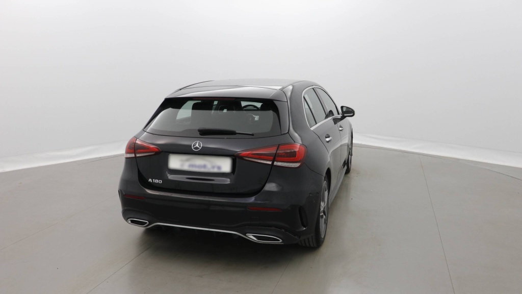 MERCEDES Classe A AMG Line 180 AMG LINE - ref: 5-1362488 - Photo 5
