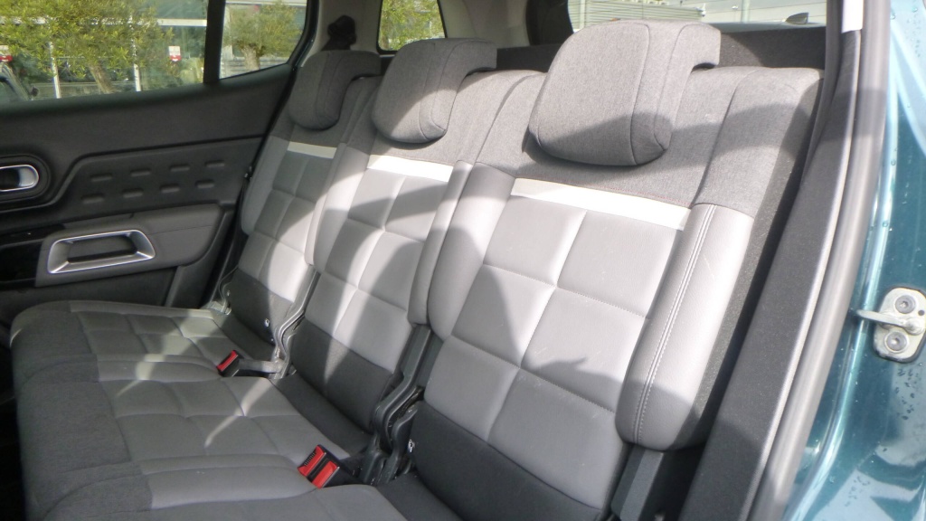 CITROEN C5 Aircross Shine PURETECH 130 S&S BVM6 - SHINE - ref: 5-1364424 - Photo 17