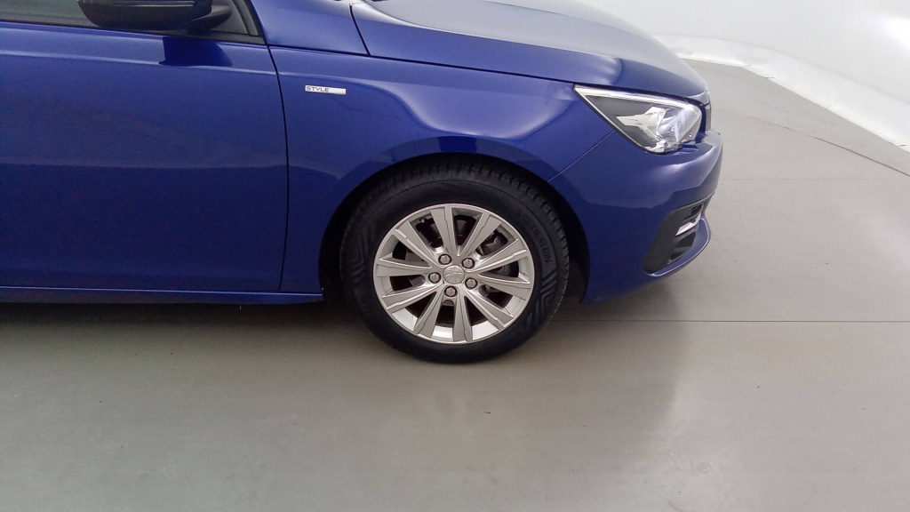 PEUGEOT 308 Allure PURETECH 130 STYLE - ref: 5-1367105 - Photo 11