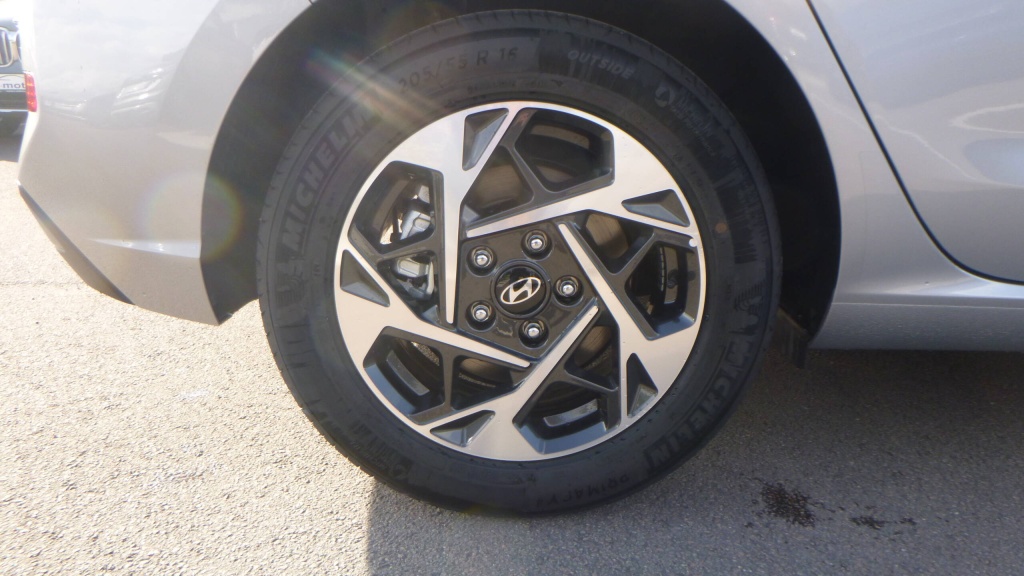 HYUNDAI i30 Creative I30 T-GDI 100 BVM CREATIVE +PACK HIVER - ref: 5-1367365 - Photo 11