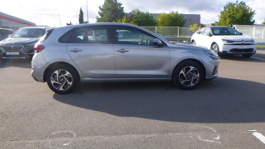 HYUNDAI i30 Creative I30 T-GDI 100 BVM CREATIVE +PACK HIVER - ref: 5-1367365 - Photo 4
