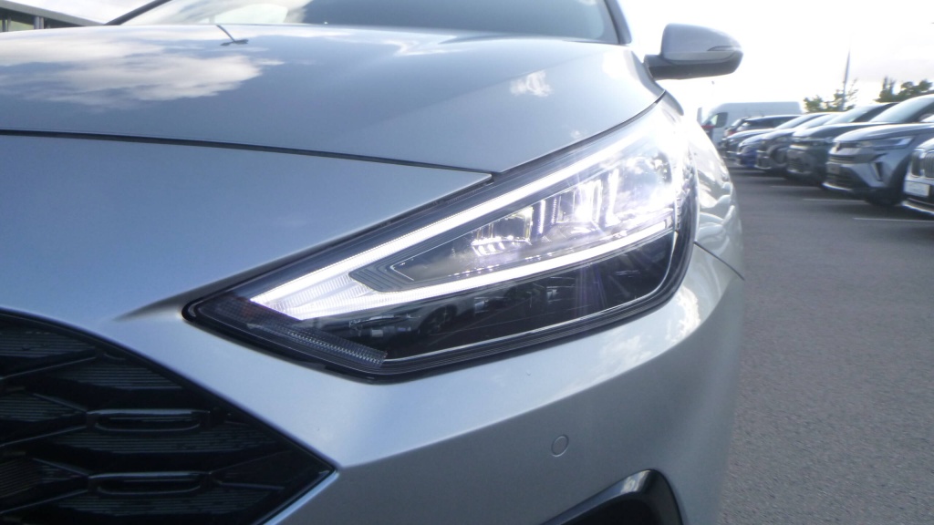 HYUNDAI i30 Creative I30 T-GDI 100 BVM CREATIVE +PACK HIVER - ref: 5-1367365 - Photo 9