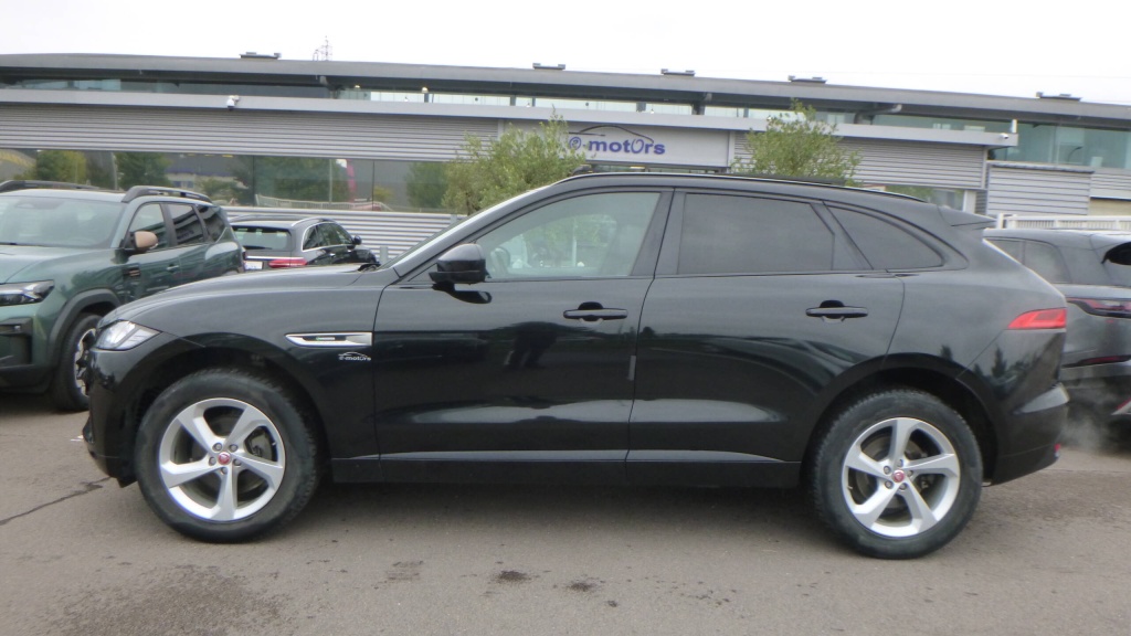 JAGUAR F-PACE R-Sport 2.0 D - 180 CH  AWD BVA8 - R-SPORT - ref: 5-1367826 - Photo 8
