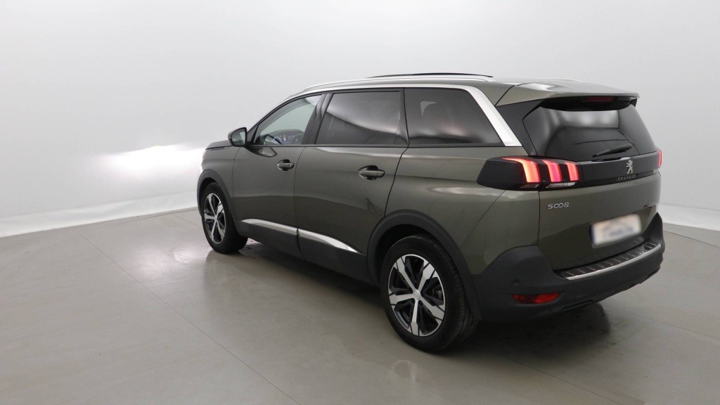 PEUGEOT 5008 Allure PURETECH 130 EAT8 ALLURE - ref: 5-1368764 - Photo 3