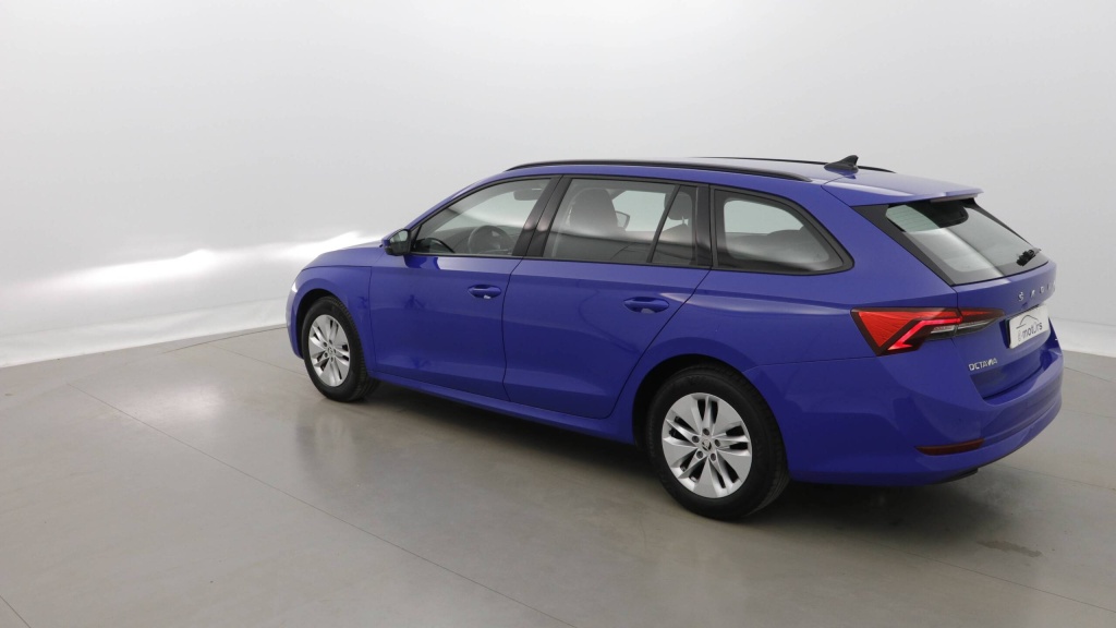 SKODA Octavia Combi Ambition 2.0 TDI 116 AMBITION +GPS +ACC - ref: 5-1369019 - Photo 4