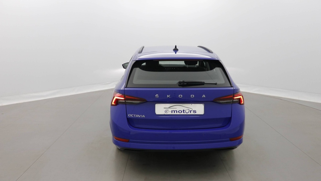 SKODA Octavia Combi Ambition 2.0 TDI 116 AMBITION +GPS +ACC - ref: 5-1369019 - Photo 5