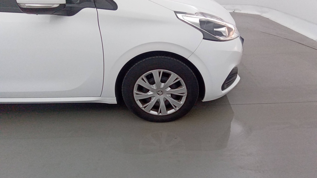 PEUGEOT 208 Active PURETECH 82 ACTIVE - ref: 5-1369096 - Photo 11