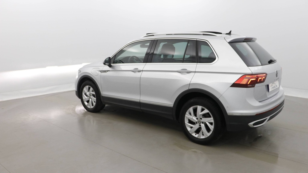 VOLKSWAGEN Tiguan Elegance Exclusive 1.4 EHYBRID 245 DSG6 ELEGANCE EXCLUSIVE +CUIR +TOIT - ref: 5-1369504 - Photo 4