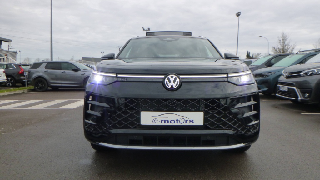 VOLKSWAGEN Tayron R-Line EHYBRID 272 DSG6 5PL R-LINE +TOIT PANO +JA20