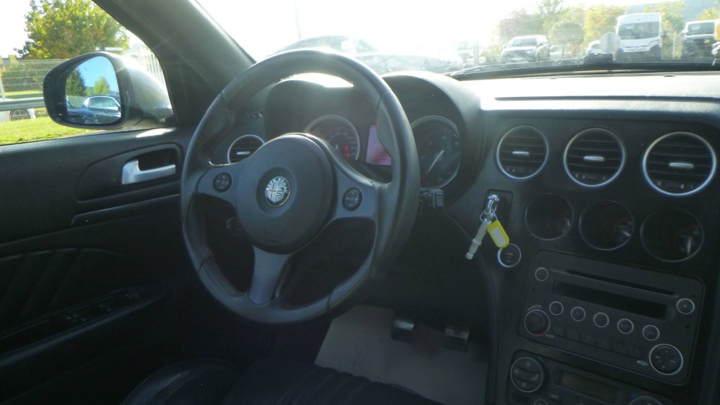 ALFA ROMEO 159 TI 2.0 JTDM 170 - TI - ref: 5-1374062 - Photo 14