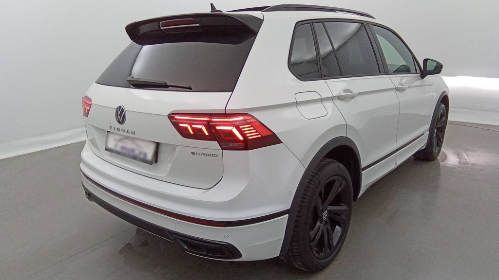 VOLKSWAGEN Tiguan R-Line 1.4 EHYBRID 245CH DSG6 - R-LINE + TOE +BLACK R-LINE +ATTELAGE - ref: 5-1374088 - Photo 10