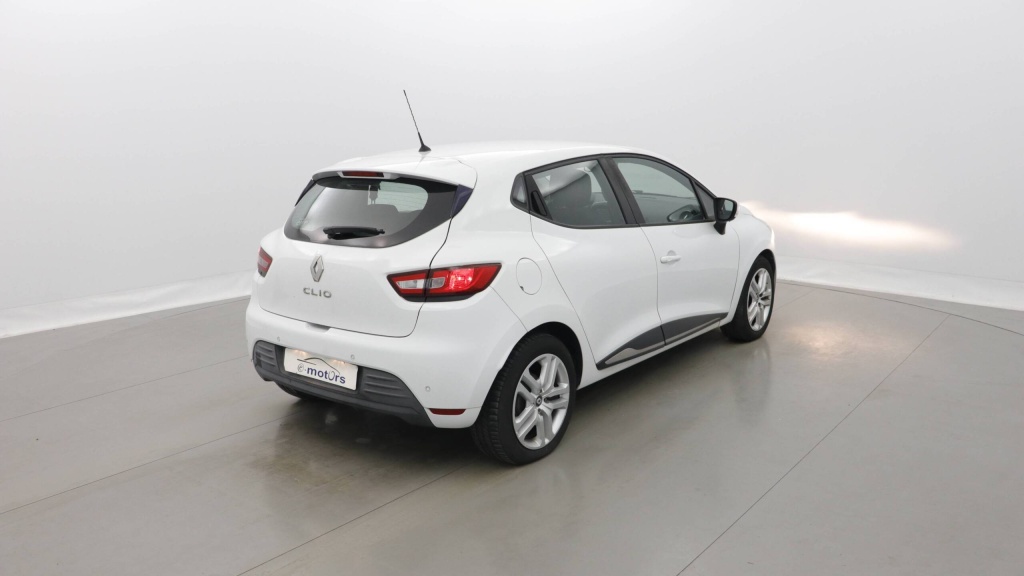 RENAULT Clio Zen CLIO DCI 90 ZEN +GPS +PDC AR - ref: 5-1380742 - Photo 6