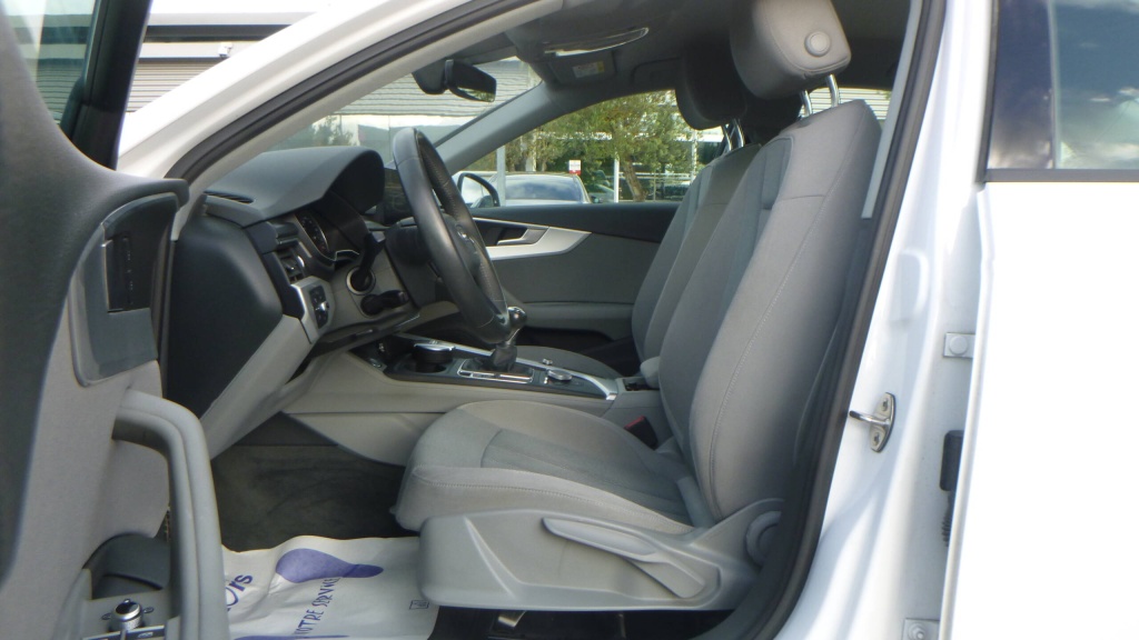 AUDI A4 Design 1.4 TFSI 150 - DESIGN - ref: 5-1388553 - Photo 15