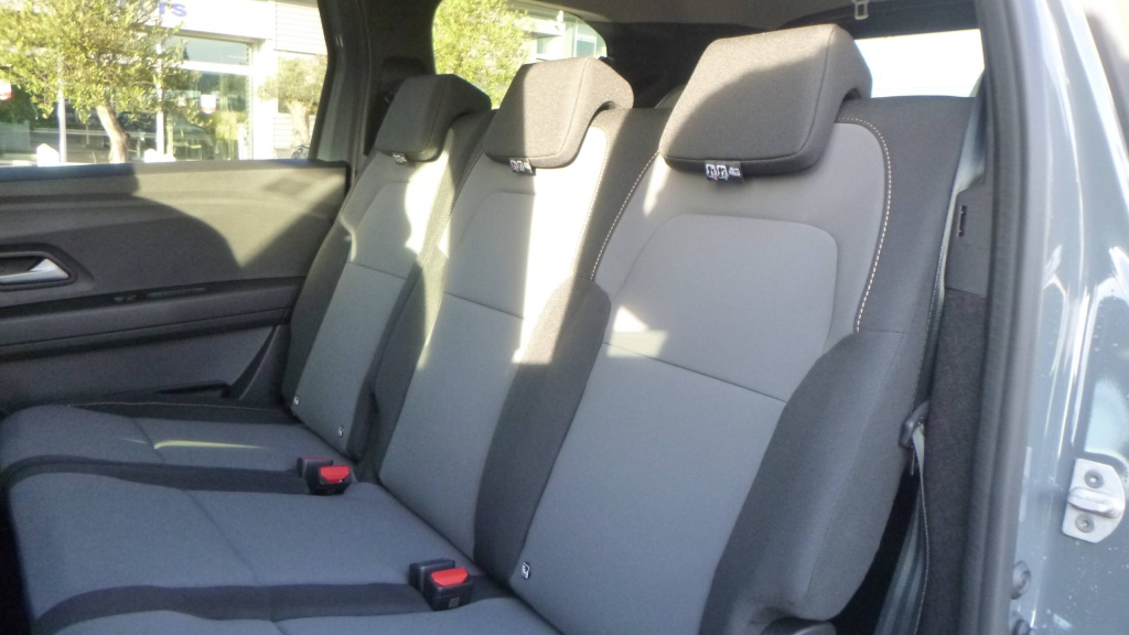 DACIA Jogger Extreme + ECO-G 100 7 PLACES EXTREME+  +SIEGES AV CHAUFFANTS - ref: 5-1388919 - Photo 17