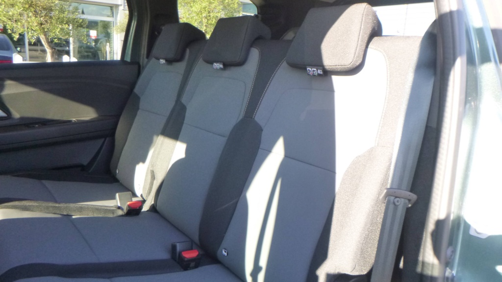 DACIA Jogger Extreme + ECO-G 100 7 PLACES EXTREME+  +SIEGES AV CHAUFFANTS - ref: 5-1388923 - Photo 17