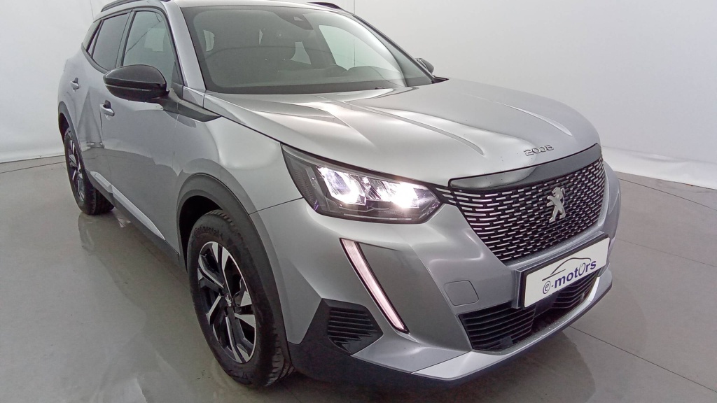 PEUGEOT 2008 Allure PURETECH 100 S&S BVM6 - ALLURE - ref: 5-1388957 - Photo 9