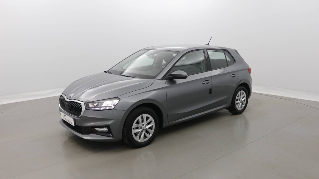 SKODA Fabia Ambition 1.0 MPI 80 CH BVM5 - AMBITION - ref: 5-1391391 - Photo 19