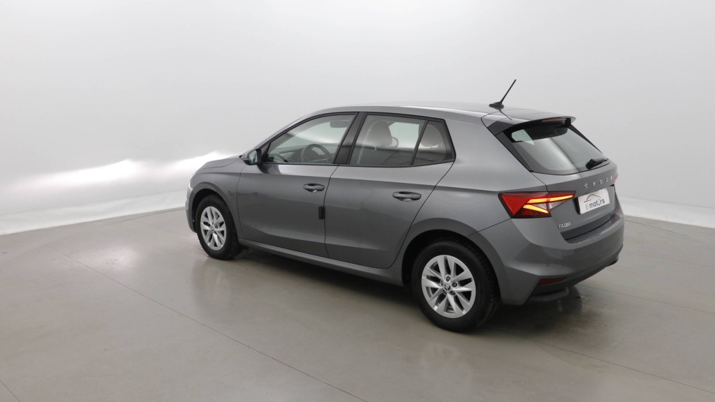 SKODA Fabia Ambition 1.0 MPI 80 CH BVM5 - AMBITION - ref: 5-1391391 - Photo 4