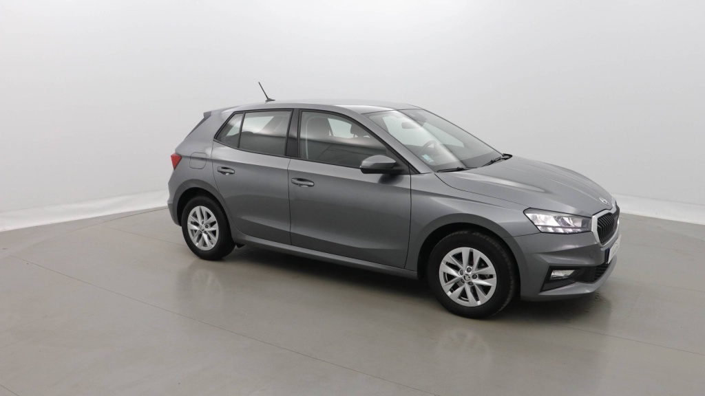 SKODA Fabia Ambition 1.0 MPI 80 CH BVM5 - AMBITION - ref: 5-1391391 - Photo 8