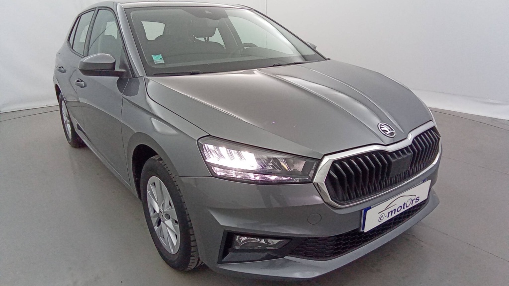 SKODA Fabia Ambition 1.0 MPI 80 CH BVM5 - AMBITION - ref: 5-1391391 - Photo 9