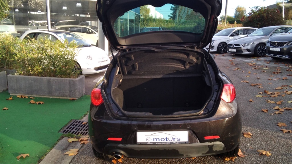 ALFA ROMEO GIULIETTA SERIE 2 Super 1.6 JTDM 120 CH S&S - SUPER - ref: 5-1391409 - Photo 16