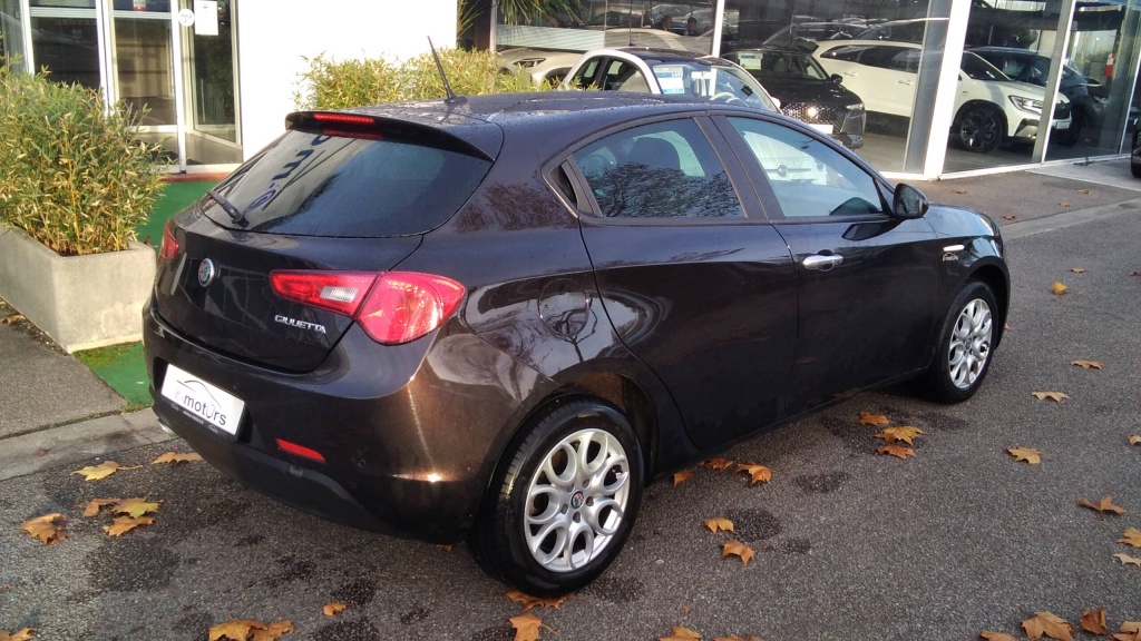 ALFA ROMEO GIULIETTA SERIE 2 Super 1.6 JTDM 120 CH S&S - SUPER - ref: 5-1391409 - Photo 5