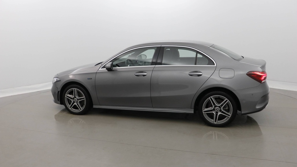 MERCEDES Classe E AMG Line CLASSE A 250 E 8G-DCT AMG LINE +PACK PREMIUM +SIEGES AVANT ELECTRIQUES - ref: 5-1392012 - Photo 3