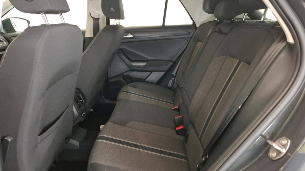 VOLKSWAGEN T-Roc Lounge TSI 110 START/STOP LOUNGE +TOIT PANO +SYSTEME NAVIGATION & INFOTAINMENT 