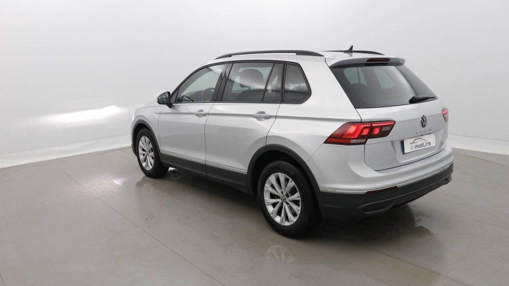 VOLKSWAGEN Tiguan Tiguan TDI 150 DSG7 +Caméra +Clim auto TDI 150 DSG7 +CAMERA +CLIM AUTO - ref: 5-1392807 - Photo 4