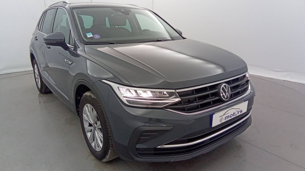VOLKSWAGEN Tiguan Life EHYBRID 245 DSG6 LIFE +CAMERA - ref: 5-1393199 - Photo 9