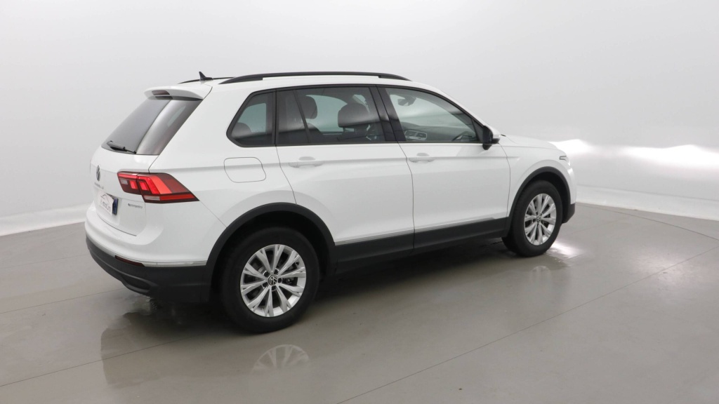 VOLKSWAGEN Tiguan Life EHYBRID 245 DSG6 LIFE +CAMERA +ATTELAGE +NAV - ref: 5-1394336 - Photo 6